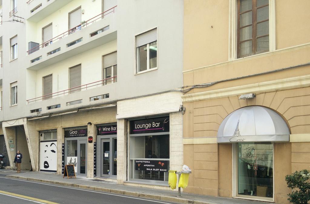 Al Porto Di Cagliari Hotel Exterior photo