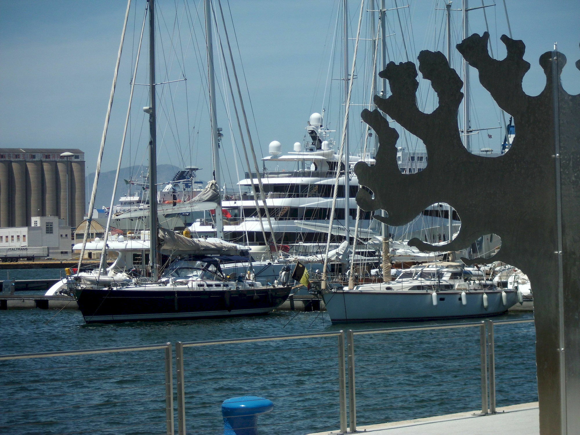 Al Porto Di Cagliari Hotel Exterior photo